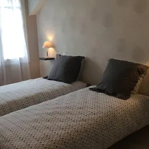 maison-au-coeur-de-la-dordogne.midi-pyreneeshotels.com/