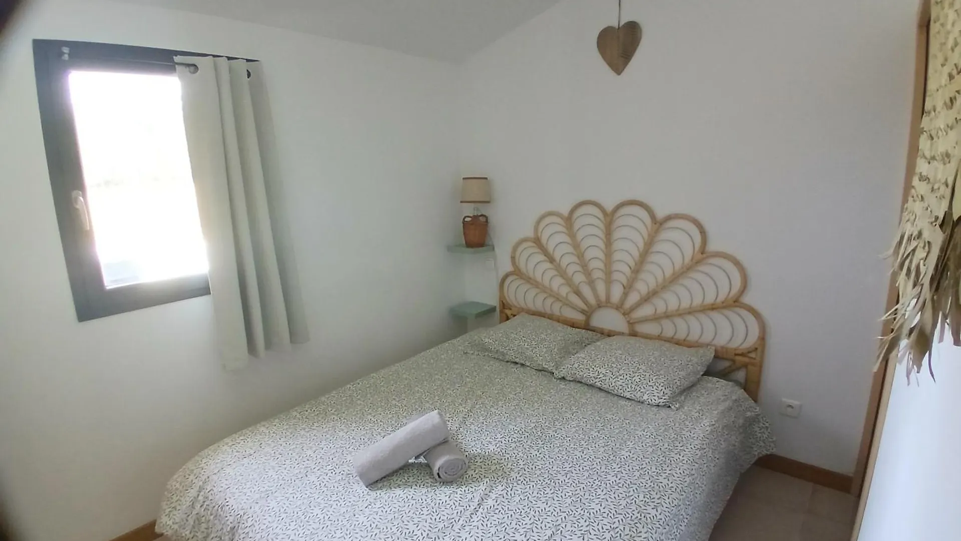 Gite De Charme Spa Privatif L'Oustau Di Tonin Malaucene 0*,